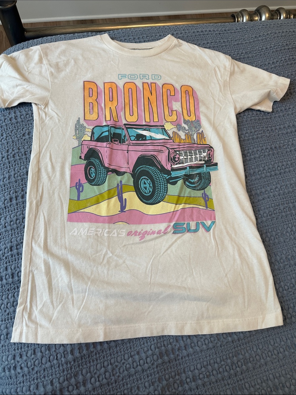 Teen/kids Short Sleeve Tee with Pink Bronco Graphic on White